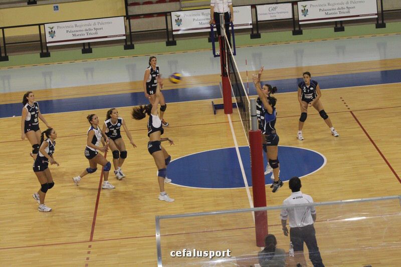 111120 sport2 773_tn.jpg